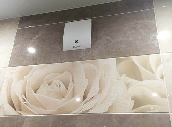 Керамическая плитка в отделке ванной комнаты